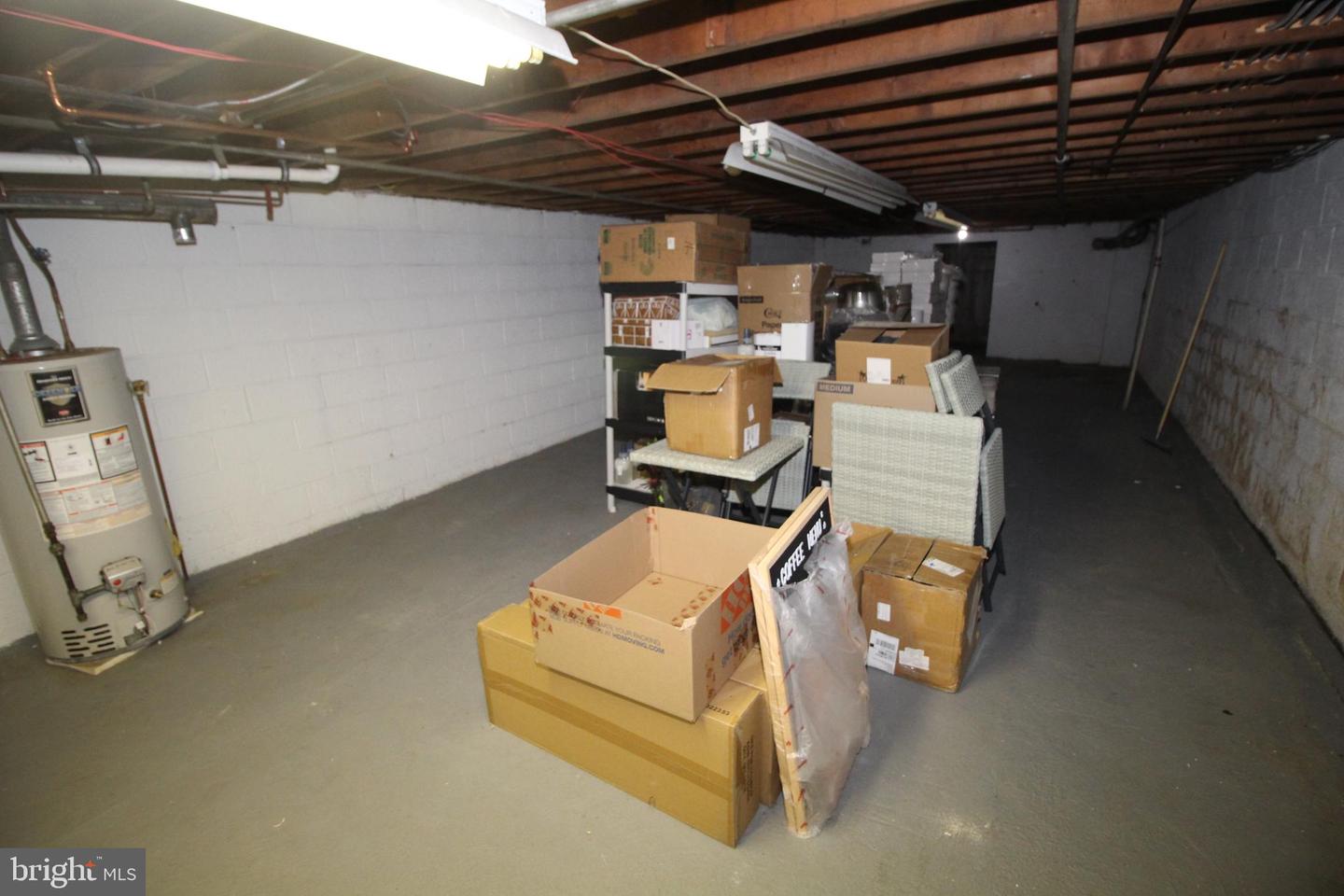 1806 Brownsville Rd Property Photo 32