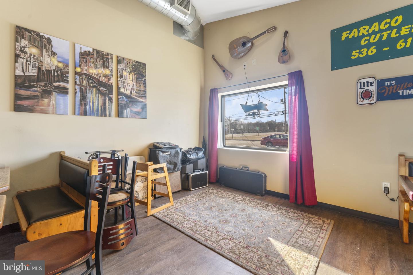 1850 Route 663 (john Fries Highway) Property Photo 14