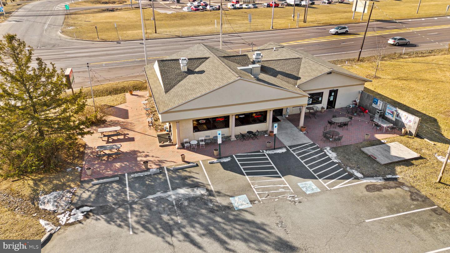 1850 Route 663 (john Fries Highway) Property Photo 38