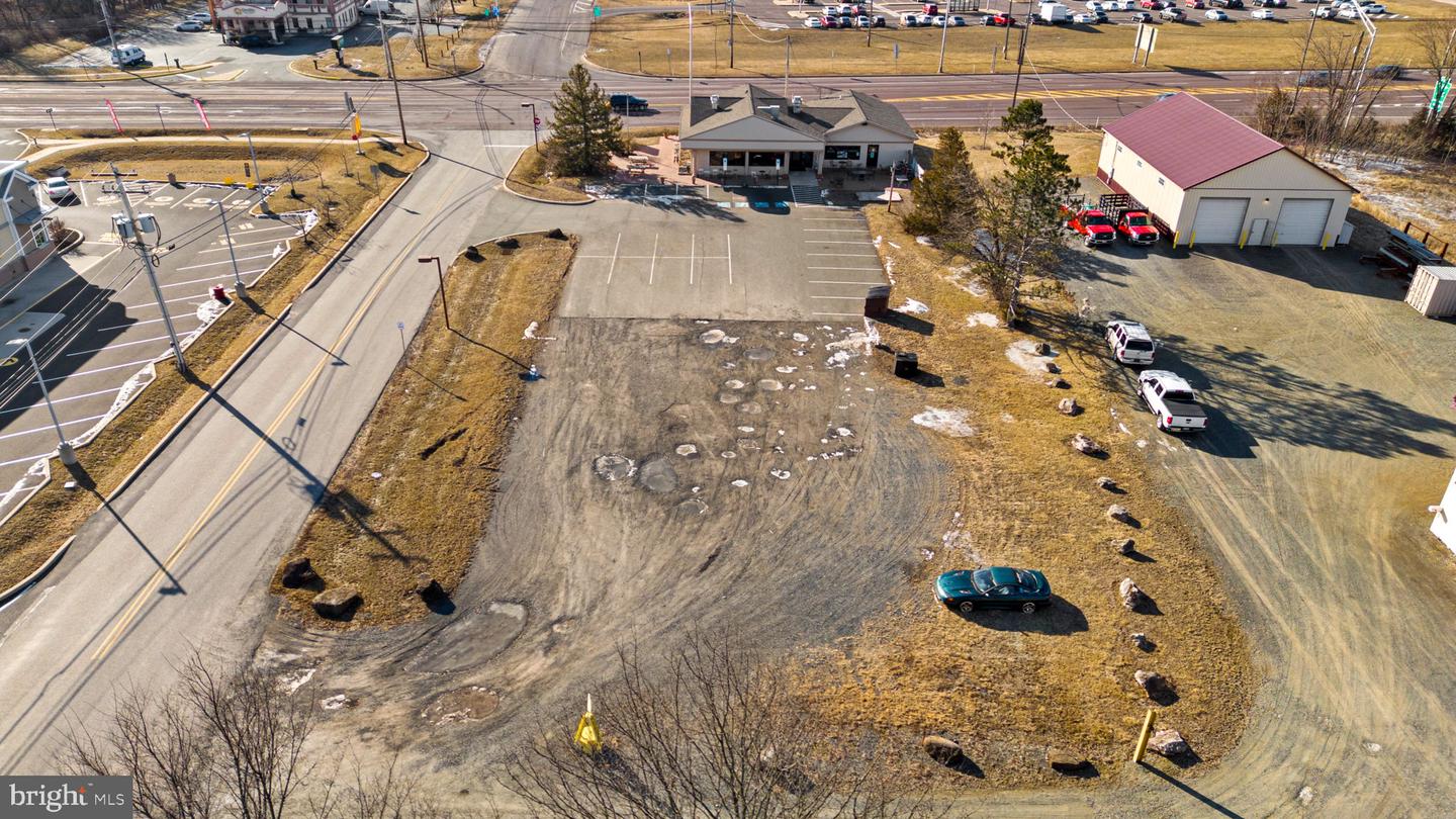 1850 Route 663 (john Fries Highway) Property Photo 42