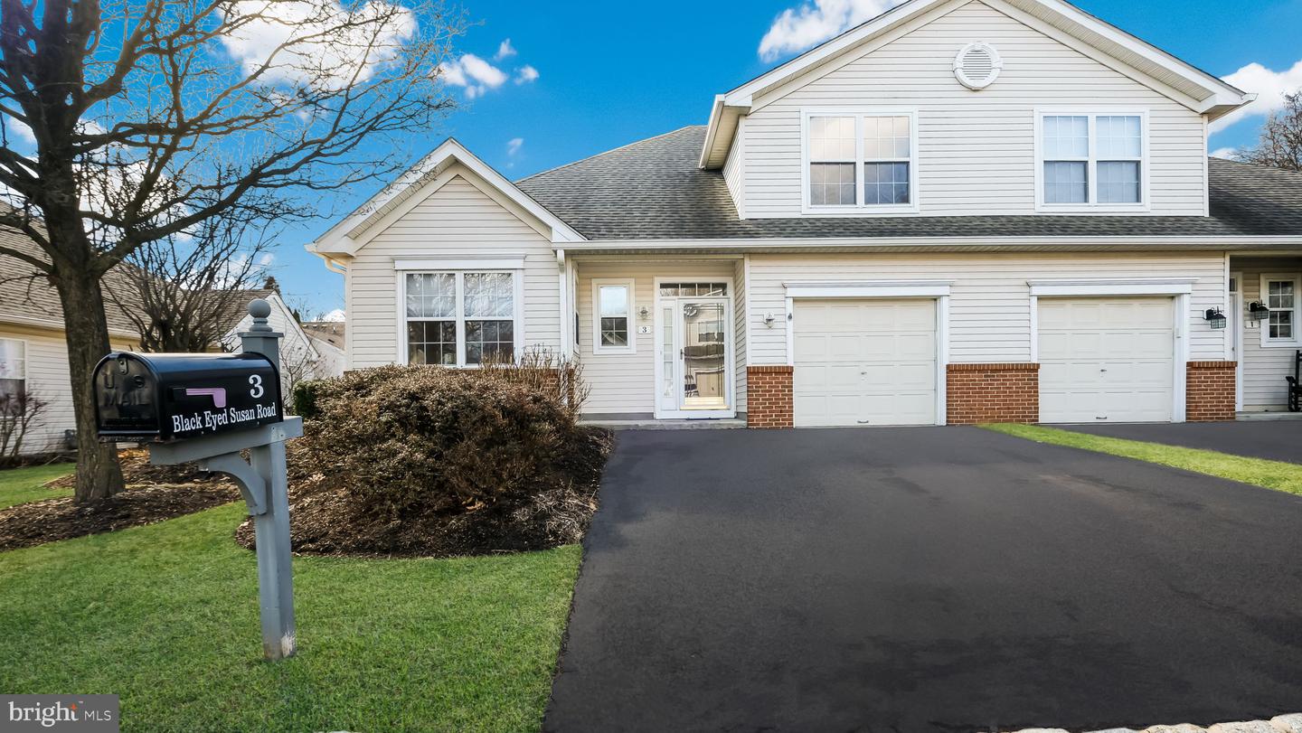 3 Black Eyed Susan Rd Property Photo