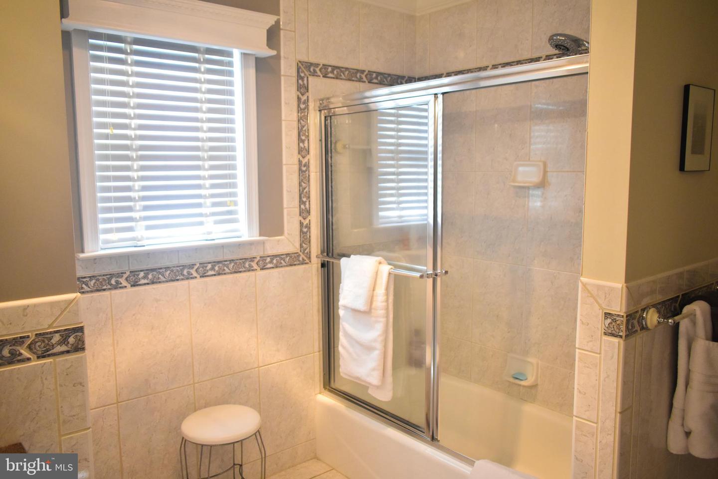 940 S West End Blvd Property Photo 17