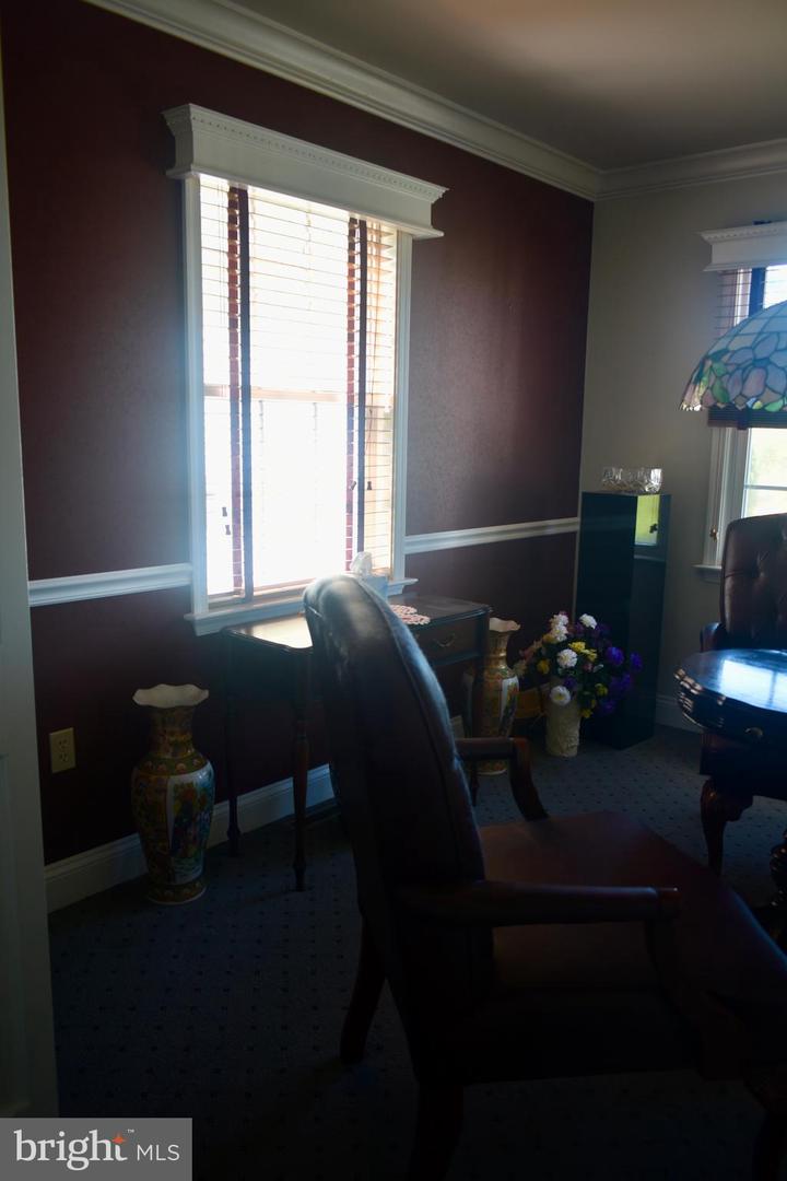 940 S West End Blvd Property Photo 26