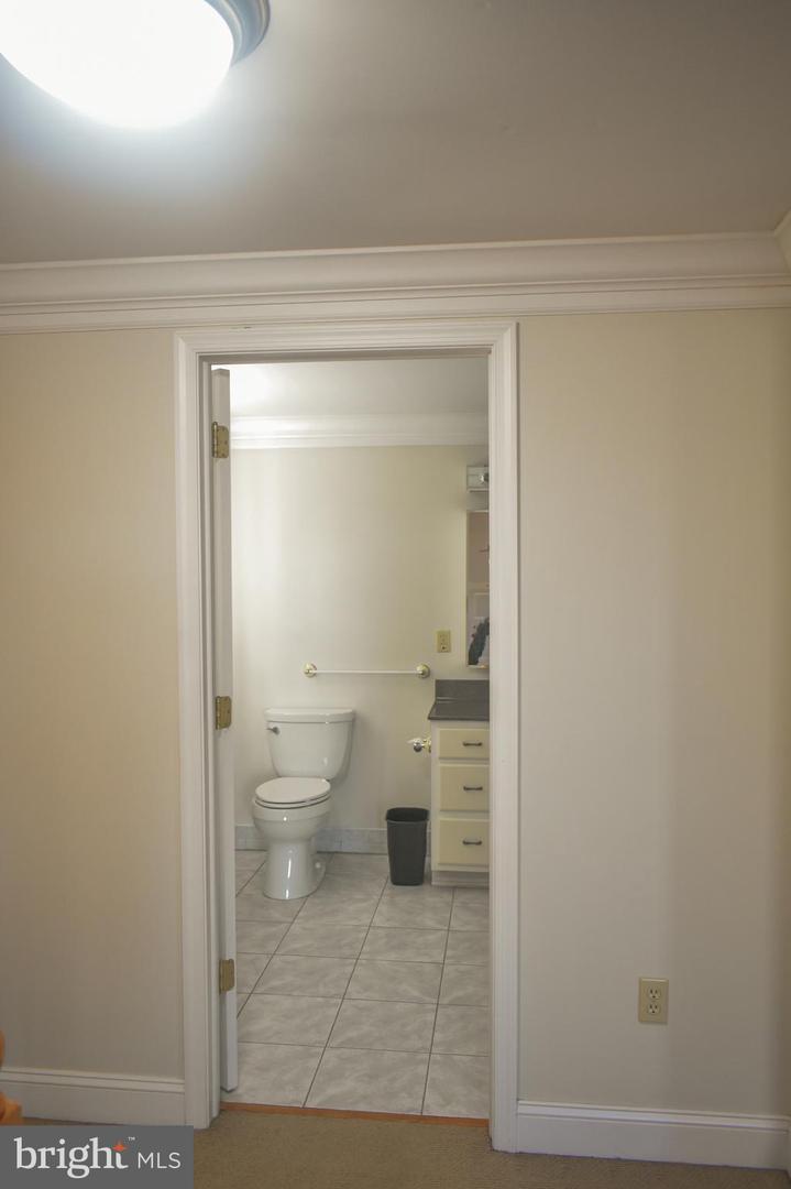 940 S West End Blvd Property Photo 56