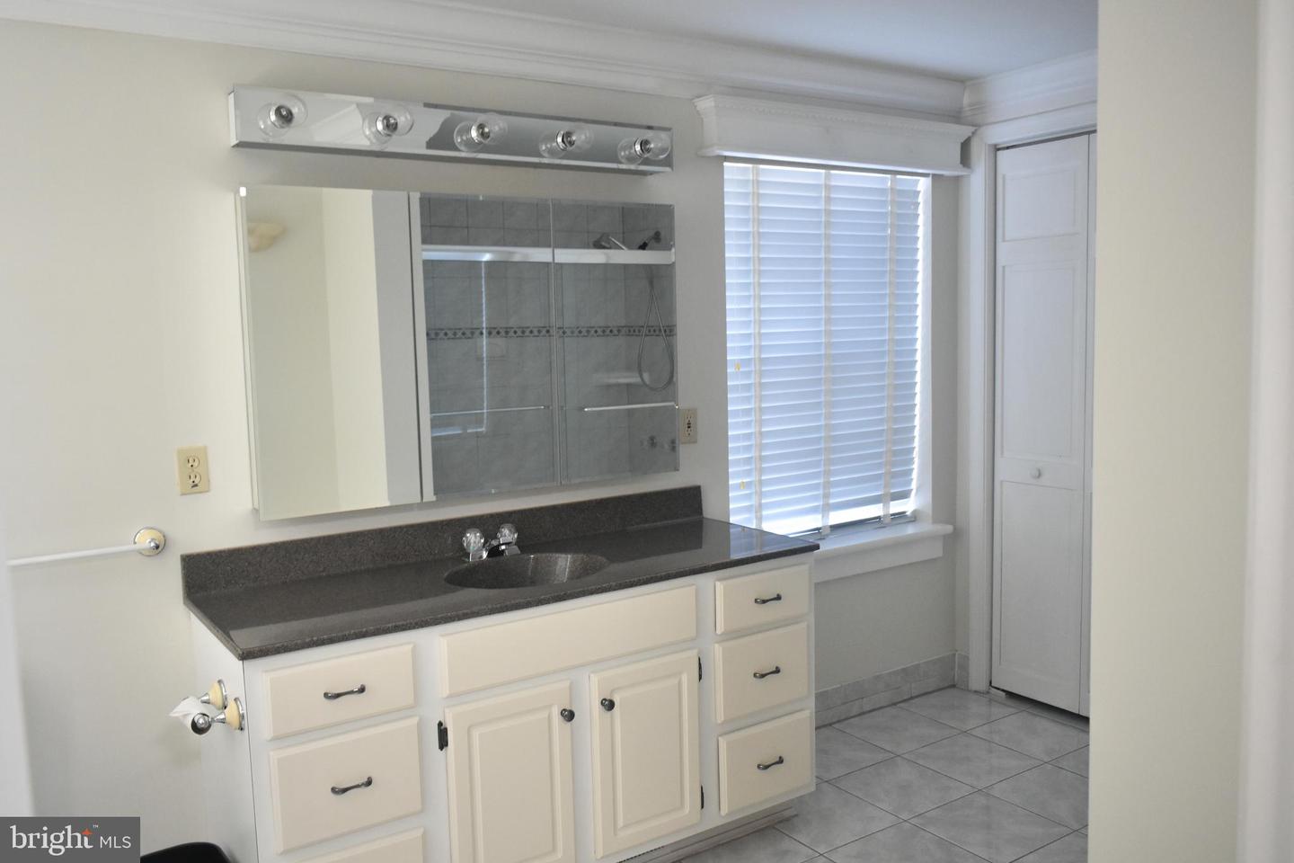 940 S West End Blvd Property Photo 57