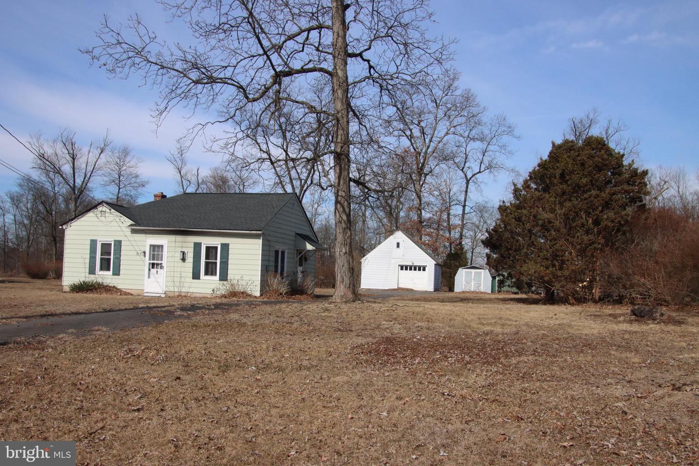1004 N Ridge Rd Property Photo