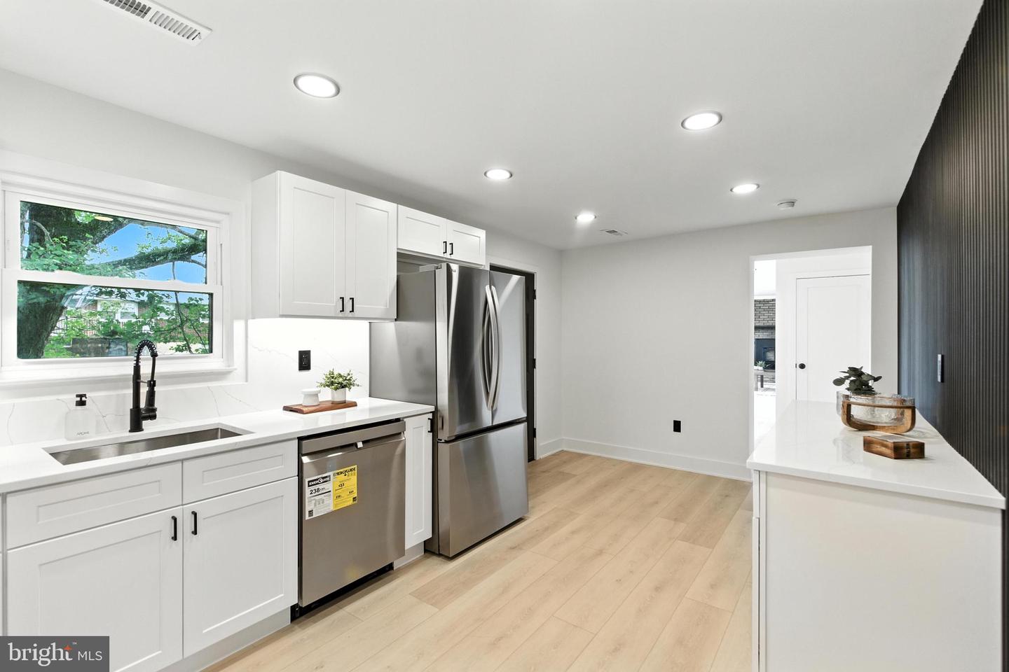 2611 Linconia Ave Property Photo 13