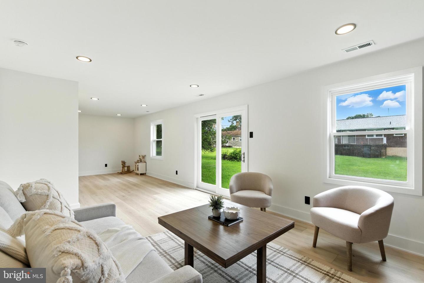 2611 Linconia Ave Property Photo 18