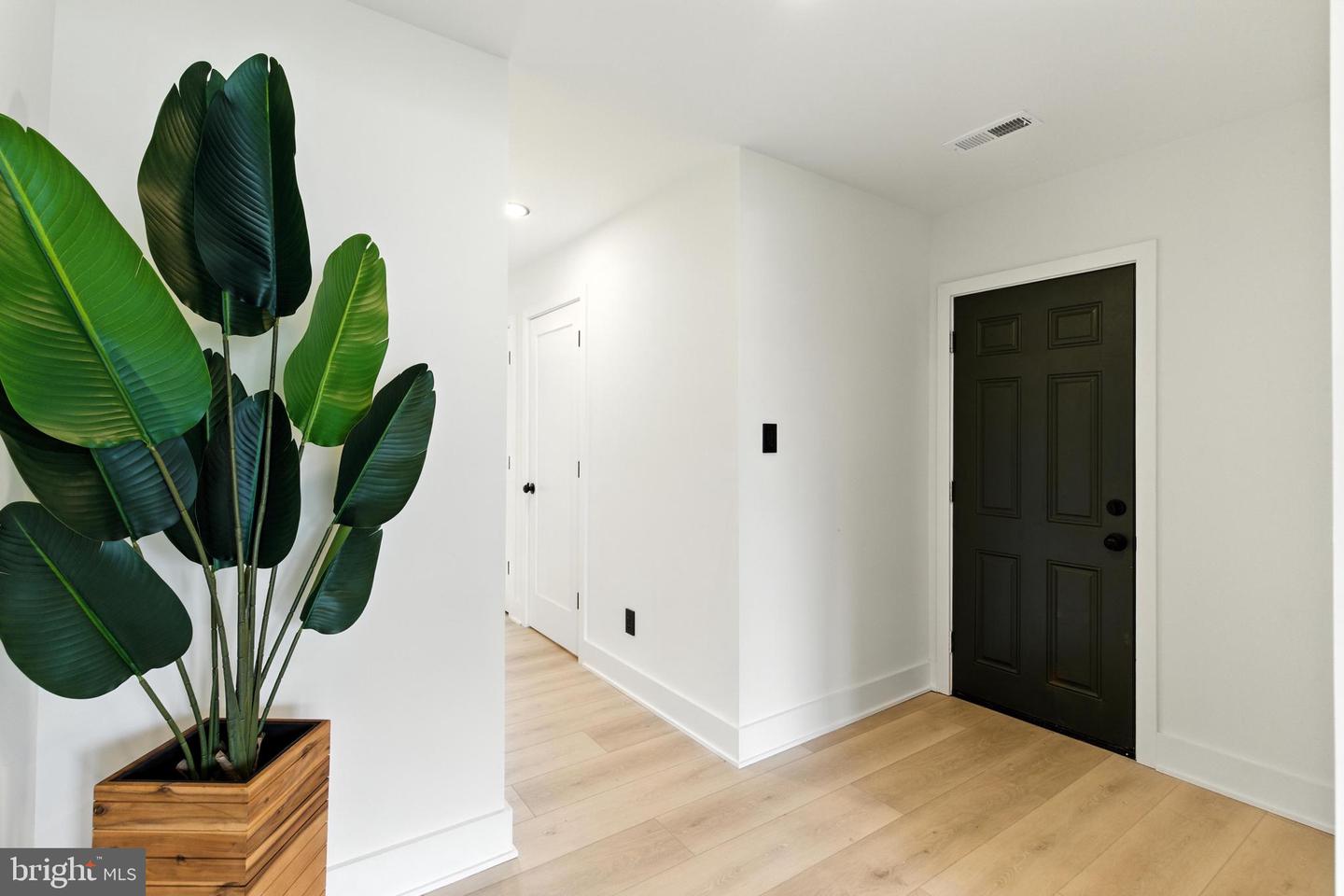 2611 Linconia Ave Property Photo 20