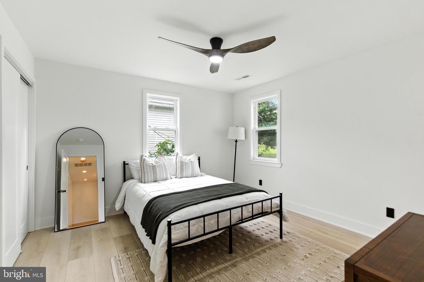 2611 Linconia Ave Property Photo 27