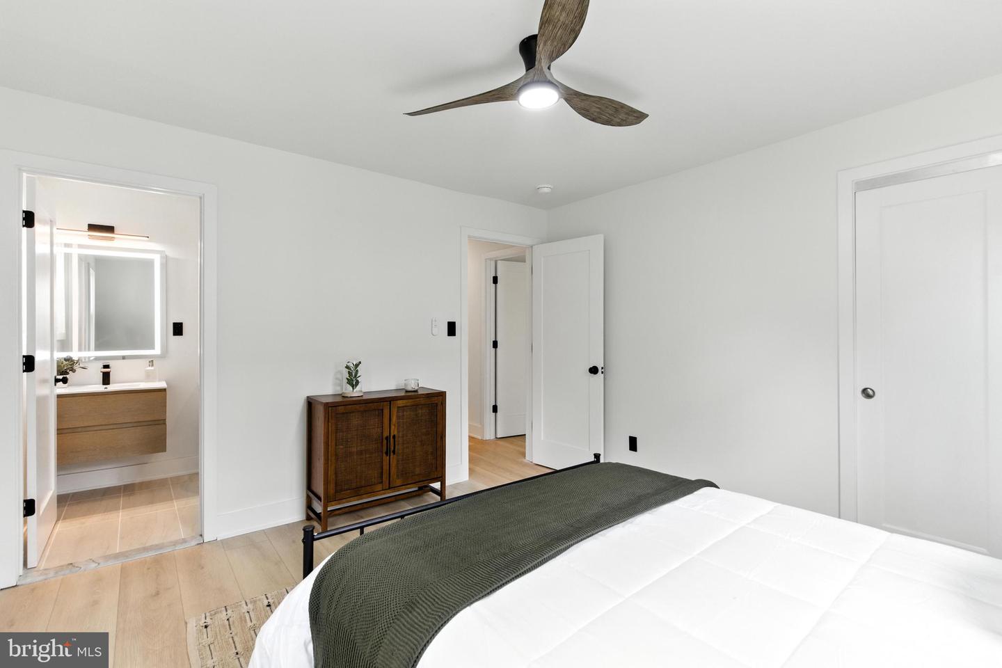 2611 Linconia Ave Property Photo 28