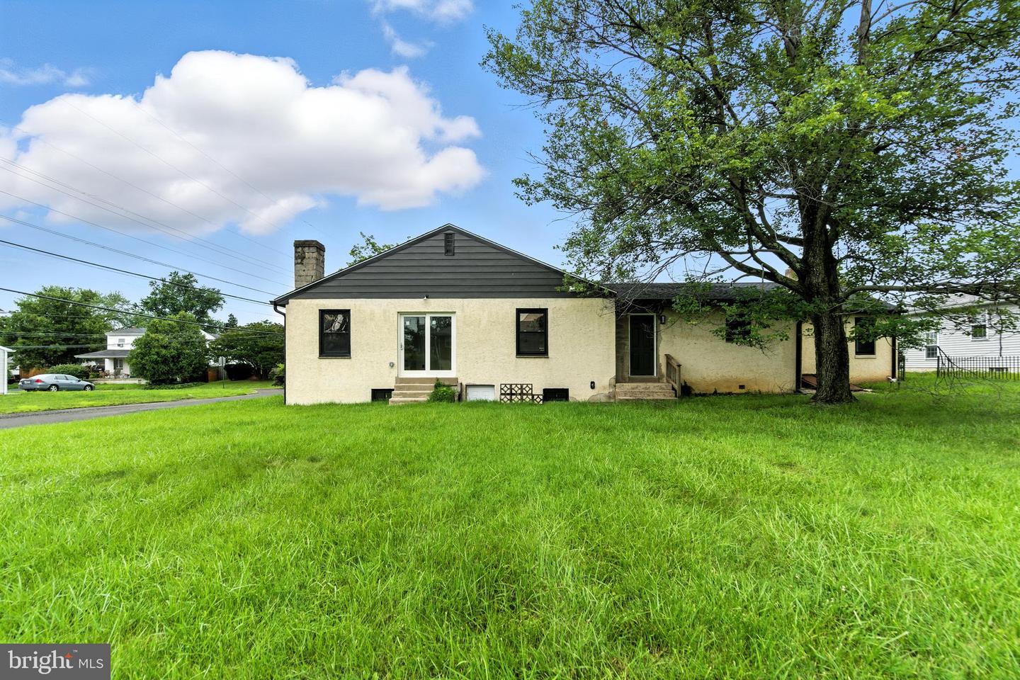 2611 Linconia Ave Property Photo 38