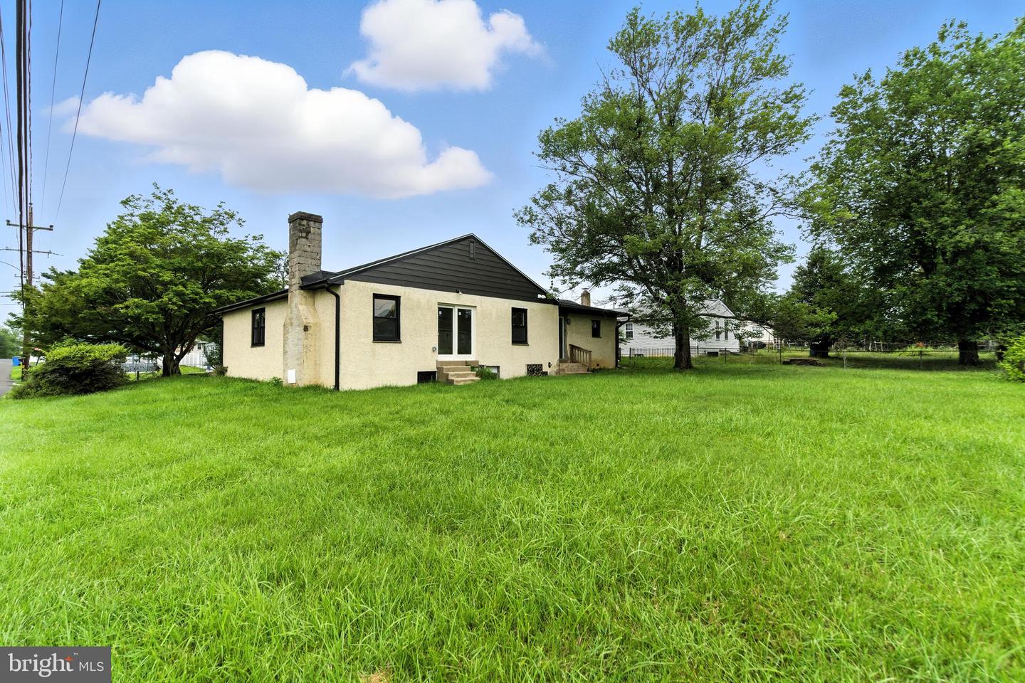 2611 Linconia Ave Property Photo 39