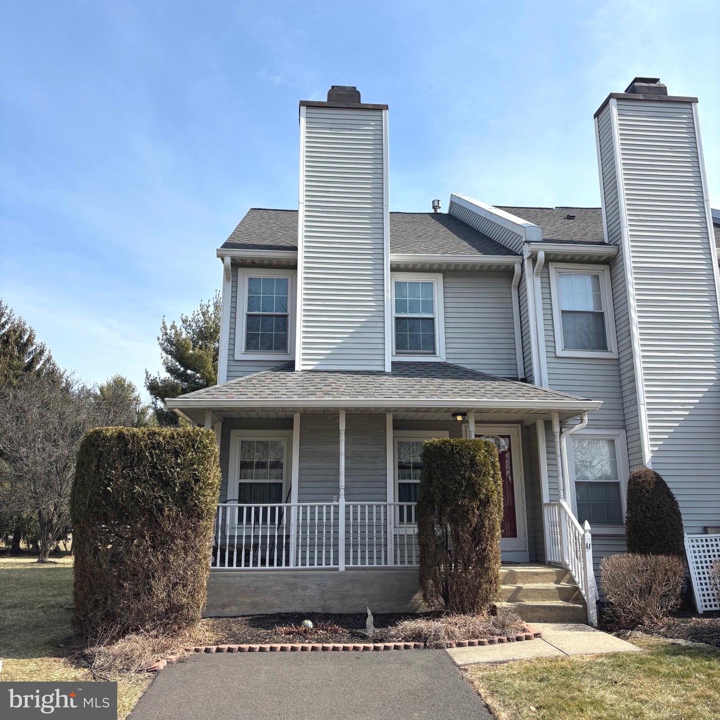 11 Violet Ln Property Photo