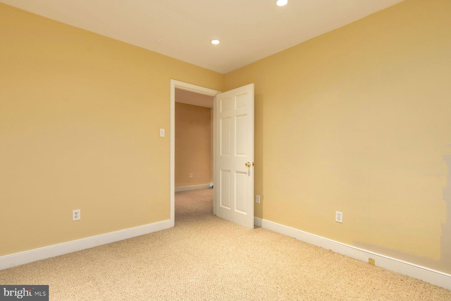 362 W Bridge St Property Photo 15