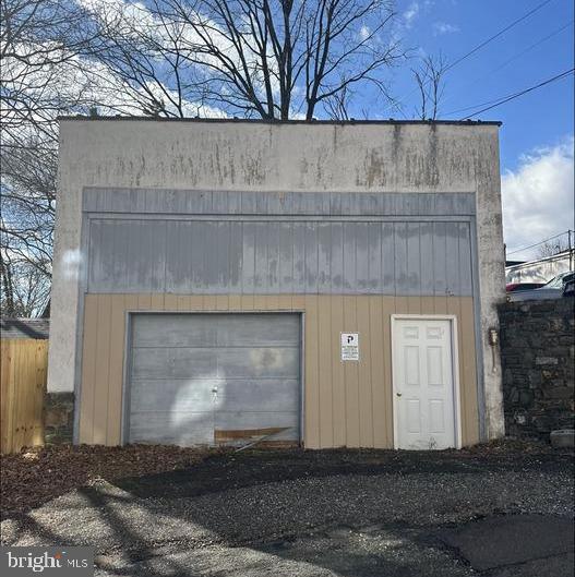 100 Green St Property Photo 10