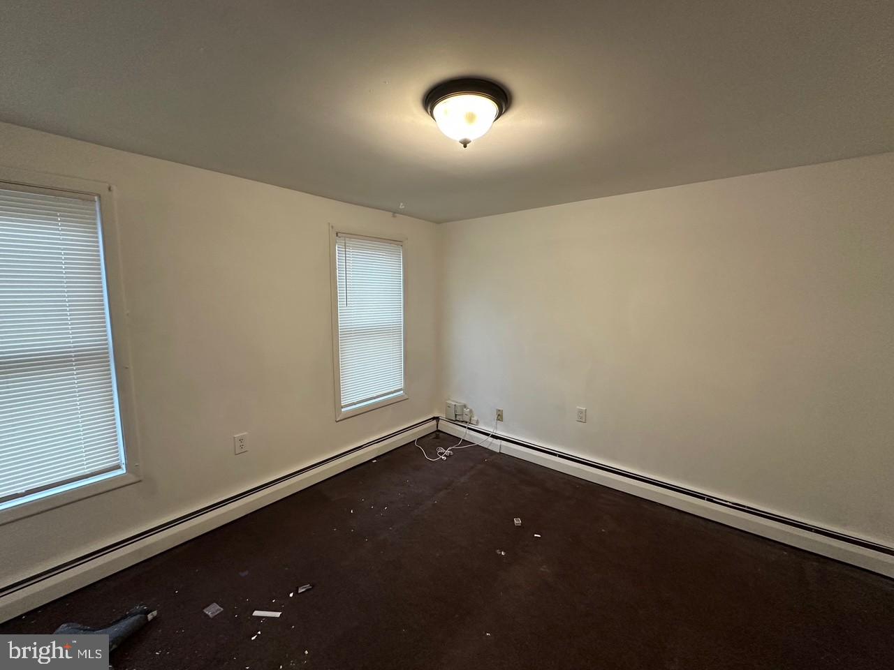 201 Robertson Ave Property Photo 8
