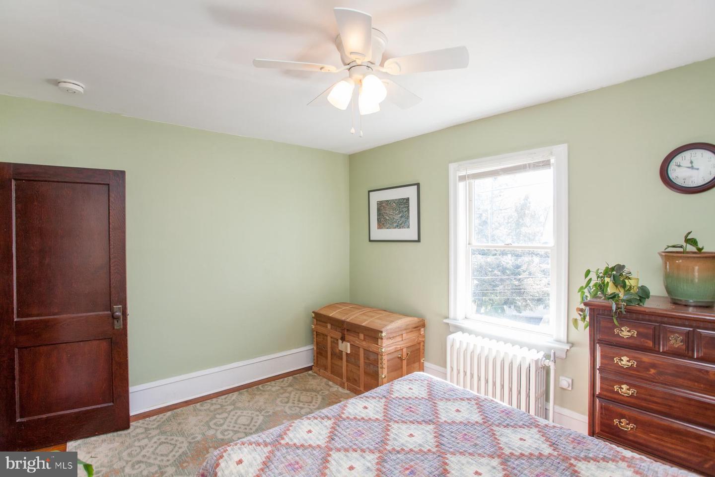 248 W State St Property Photo 51