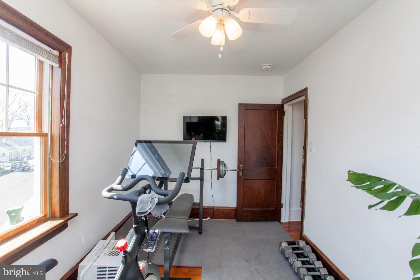 248 W State St Property Photo 53