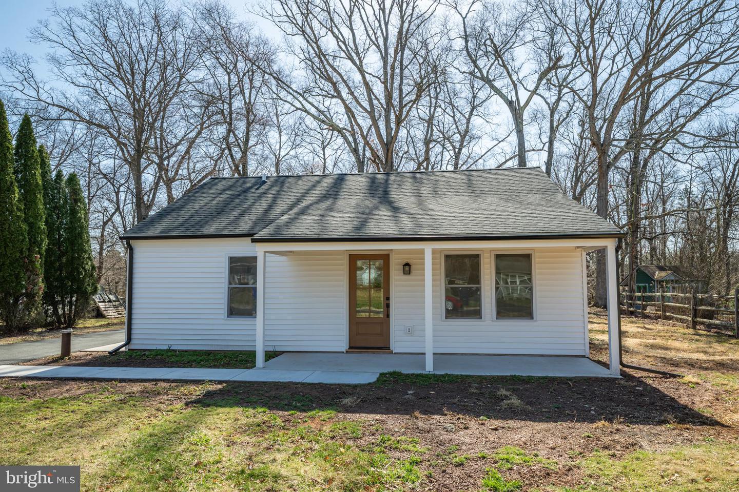 92 Cedar Dr Property Photo