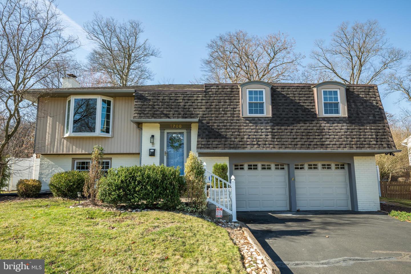 1708 Larue Ln Property Photo