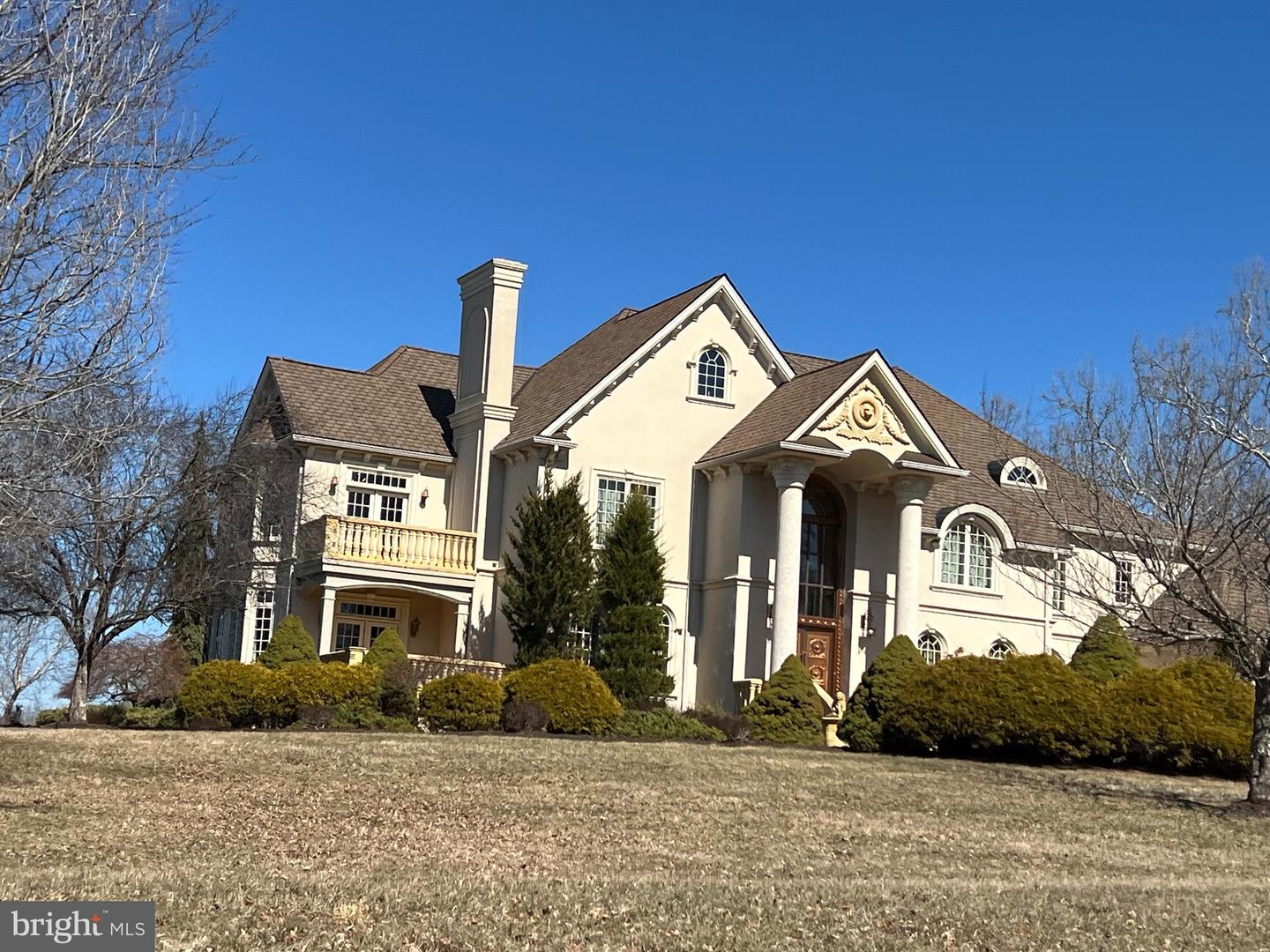 2 Eastburn Dr Property Photo