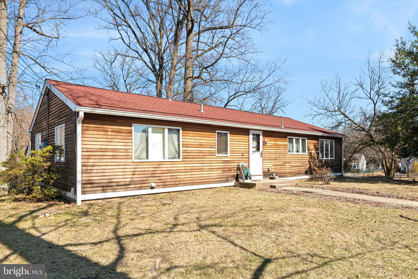 1302 Hilton Ave Property Photo