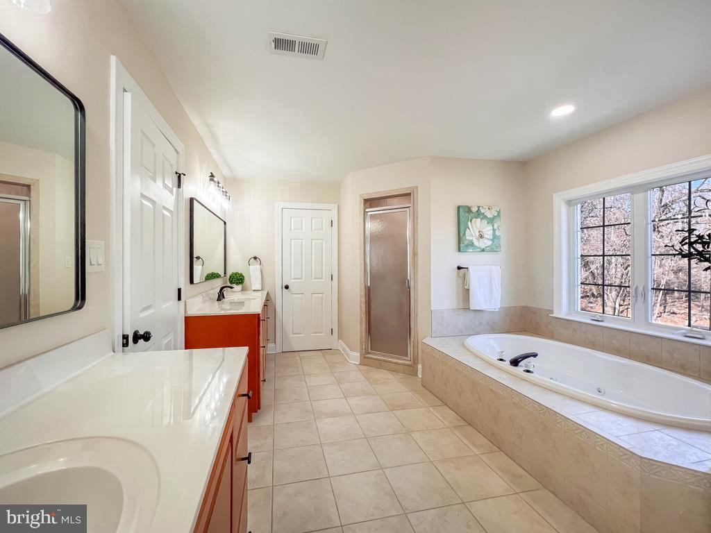 1400 N Route #152 Property Photo 33