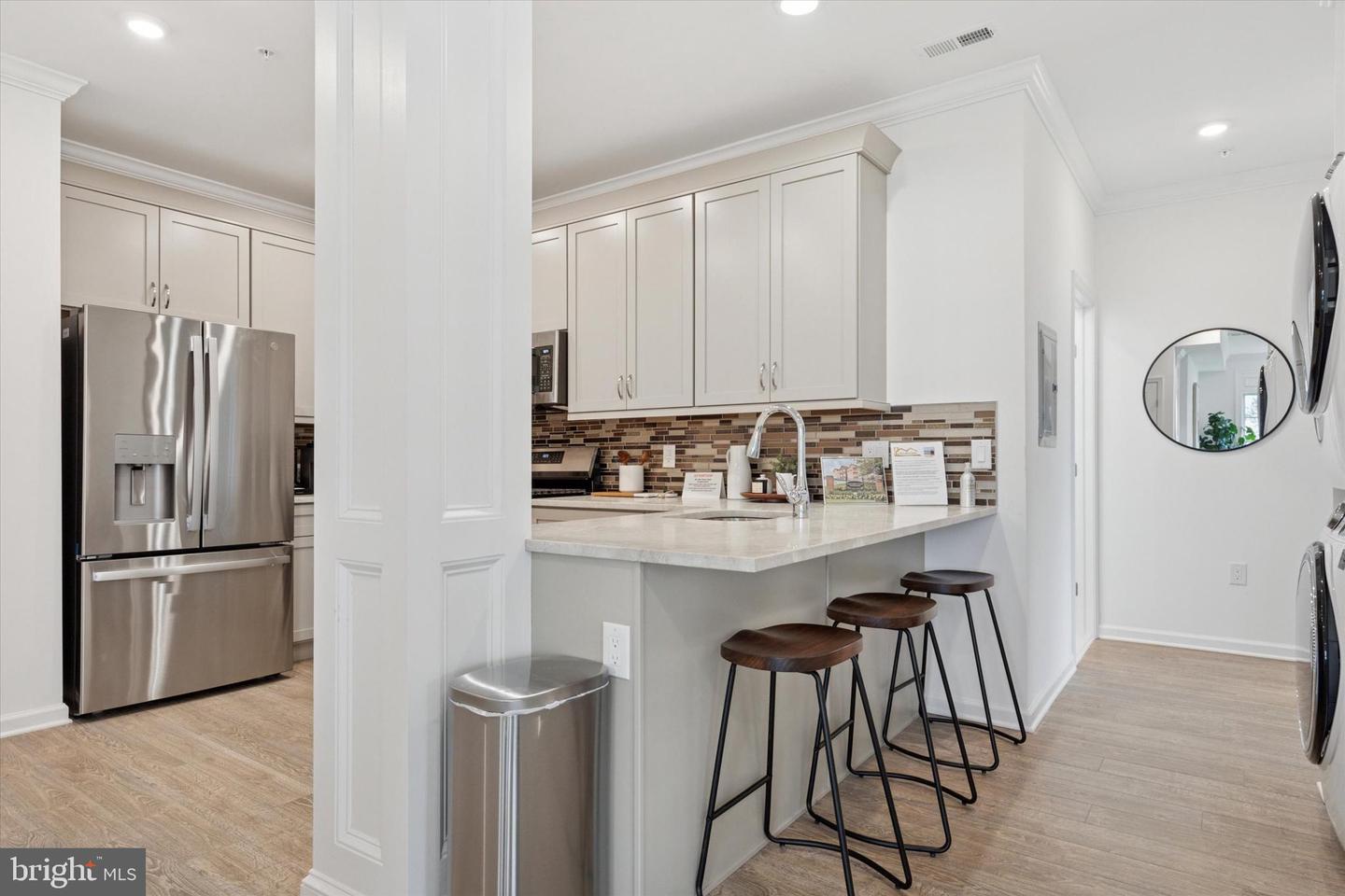 16241 River View Dr Property Photo 8