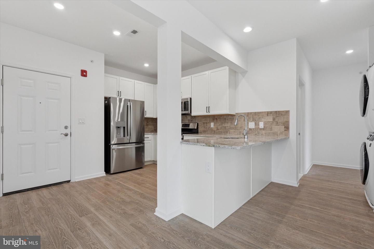 16241 River View Dr Property Photo 32