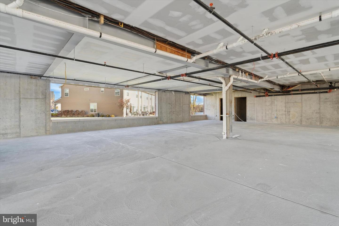 16241 River View Dr Property Photo 37