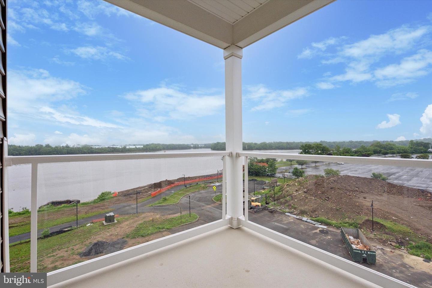 16434 River View Dr Property Photo 22