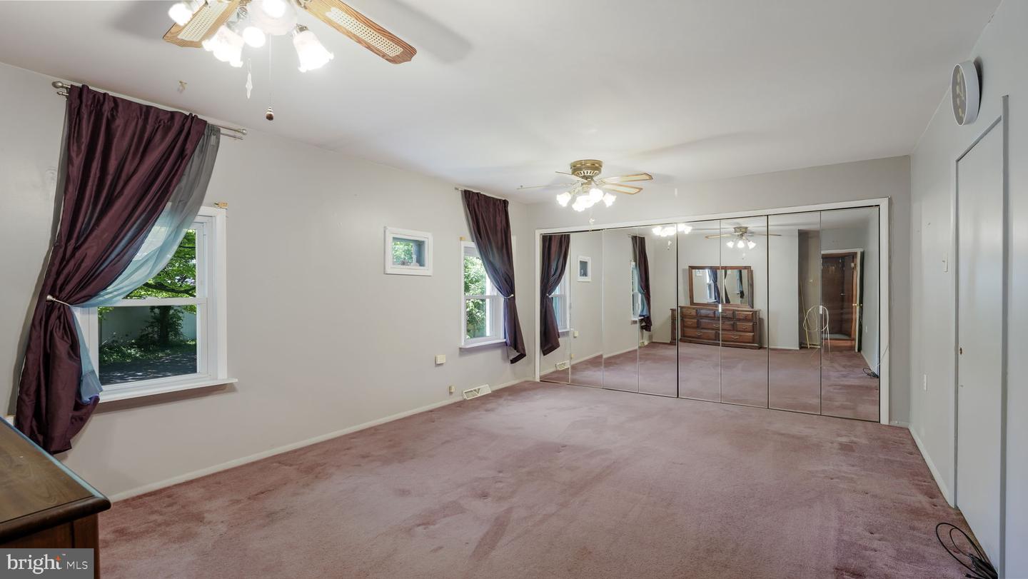 102 Bristol Oxford Valley Rd Property Photo 14