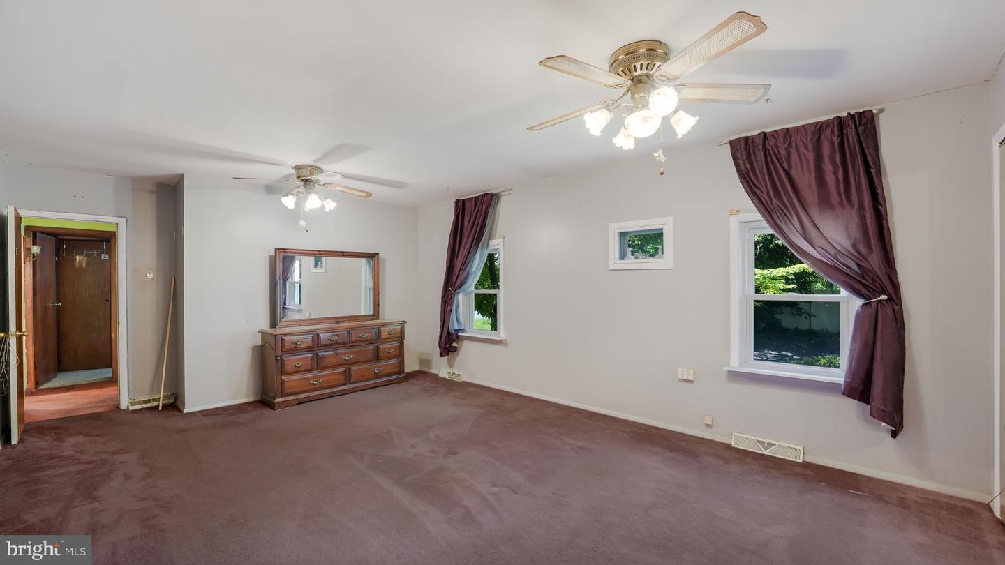 102 Bristol Oxford Valley Rd Property Photo 15