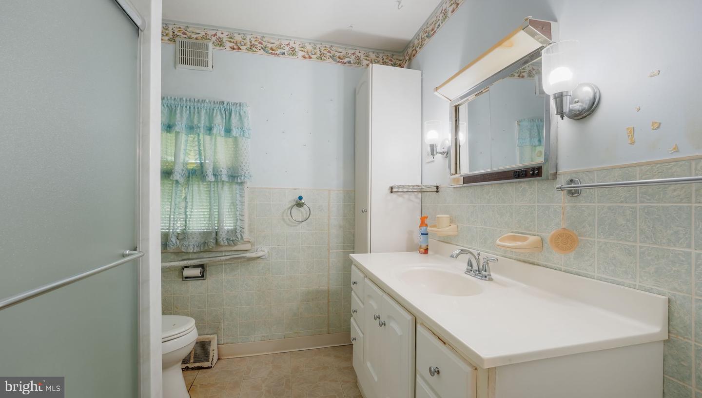 102 Bristol Oxford Valley Rd Property Photo 16