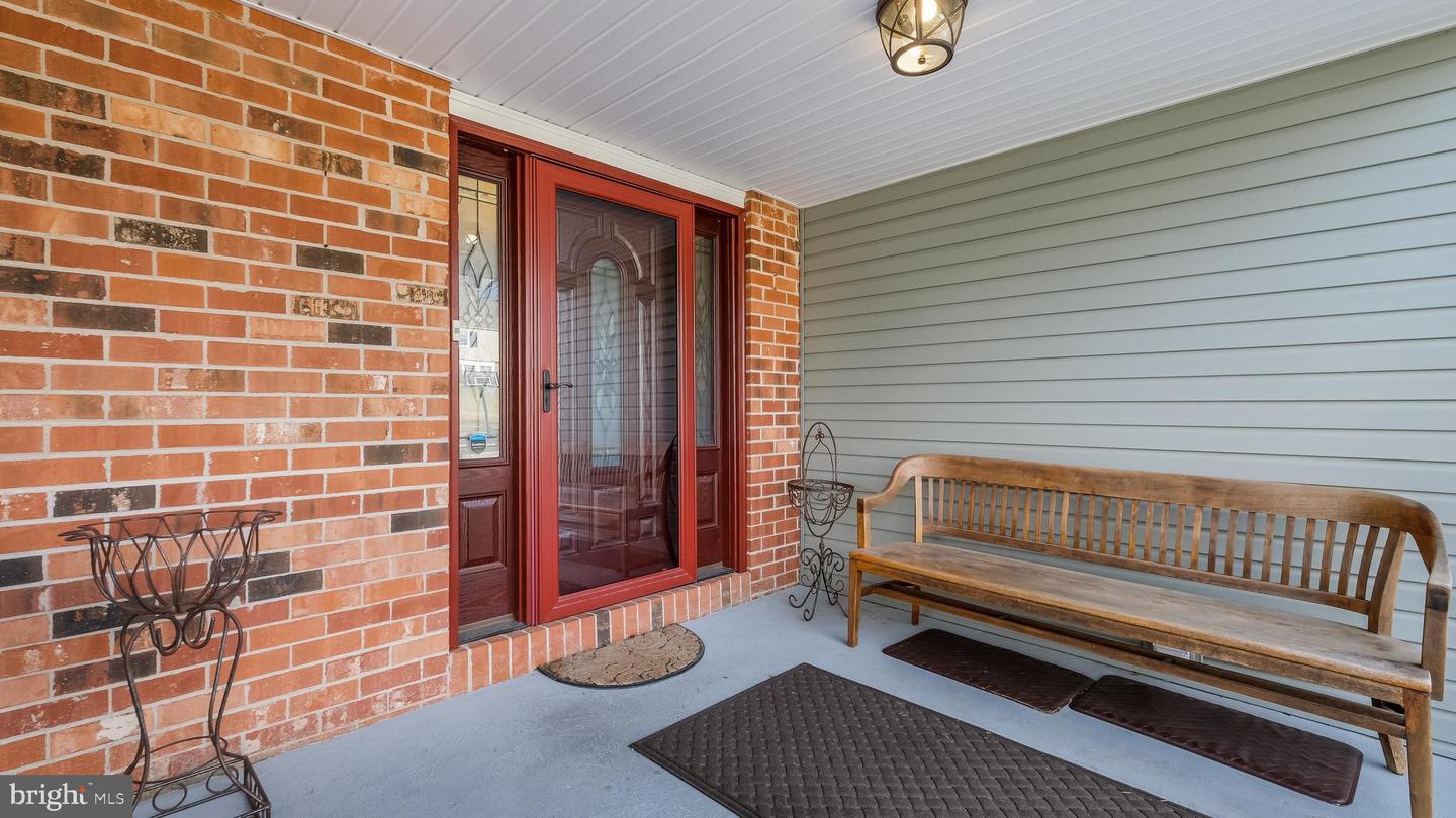 1810 Gait Cir Property Photo 7
