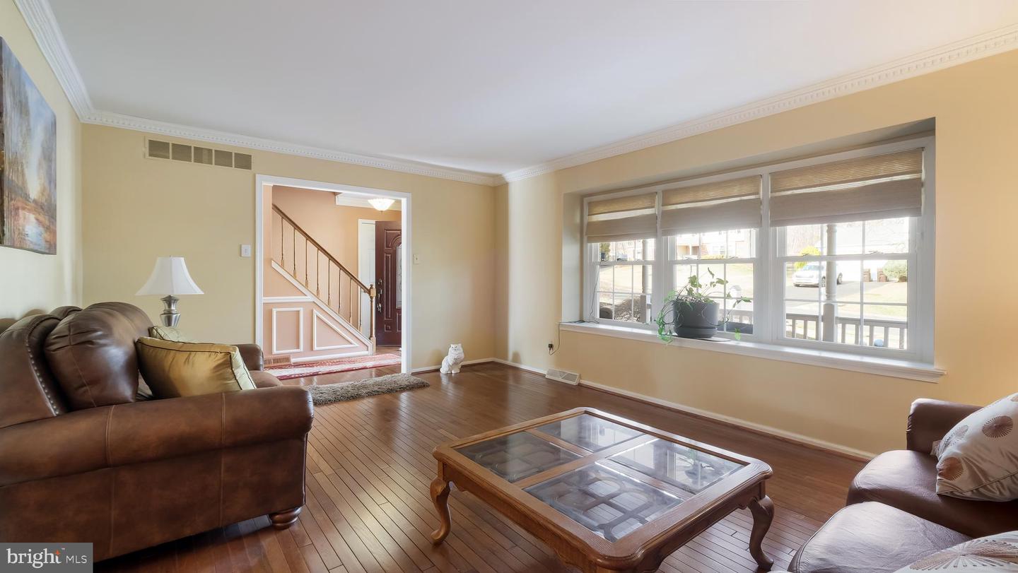 1810 Gait Cir Property Photo 10
