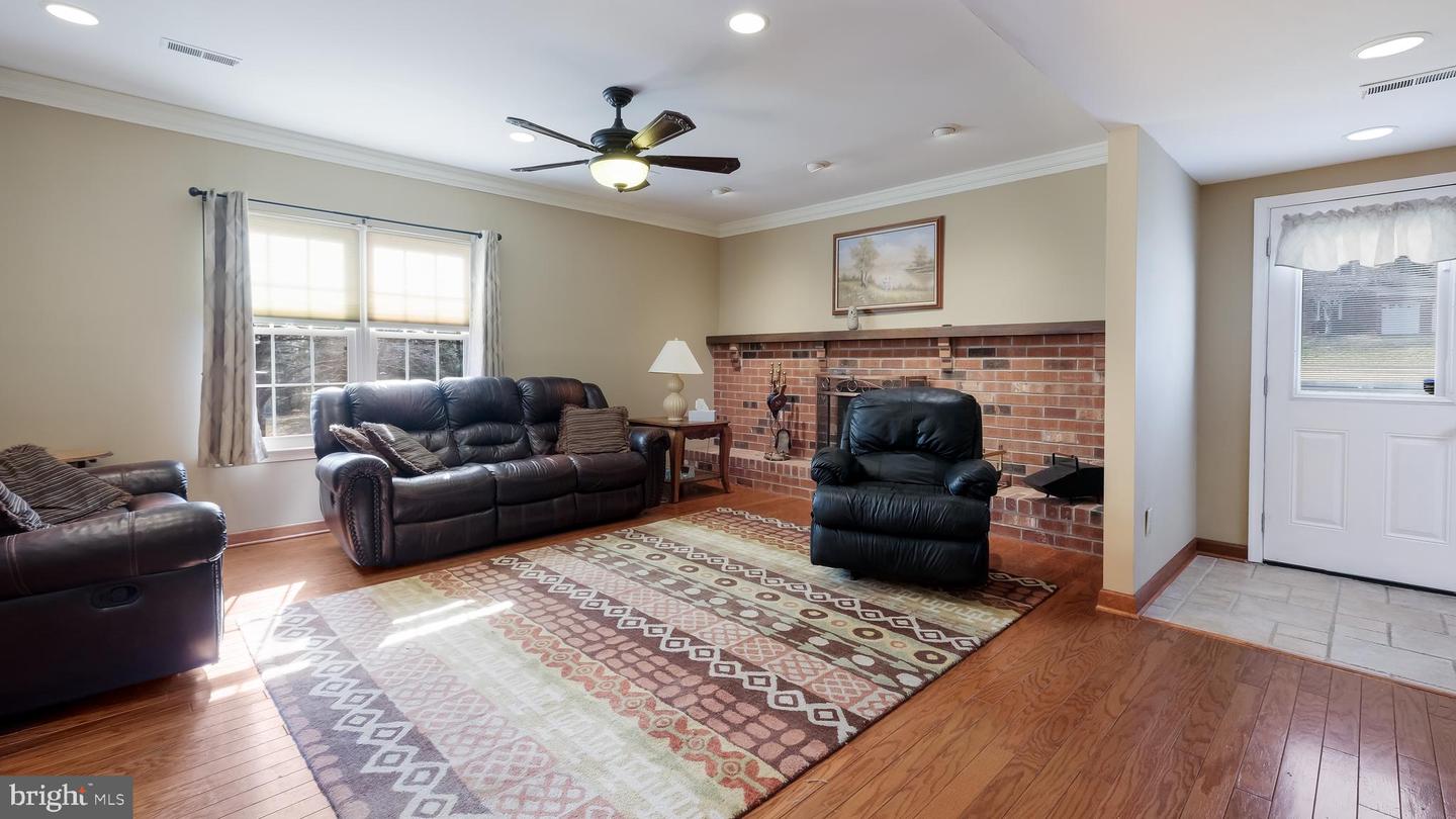 1810 Gait Cir Property Photo 22