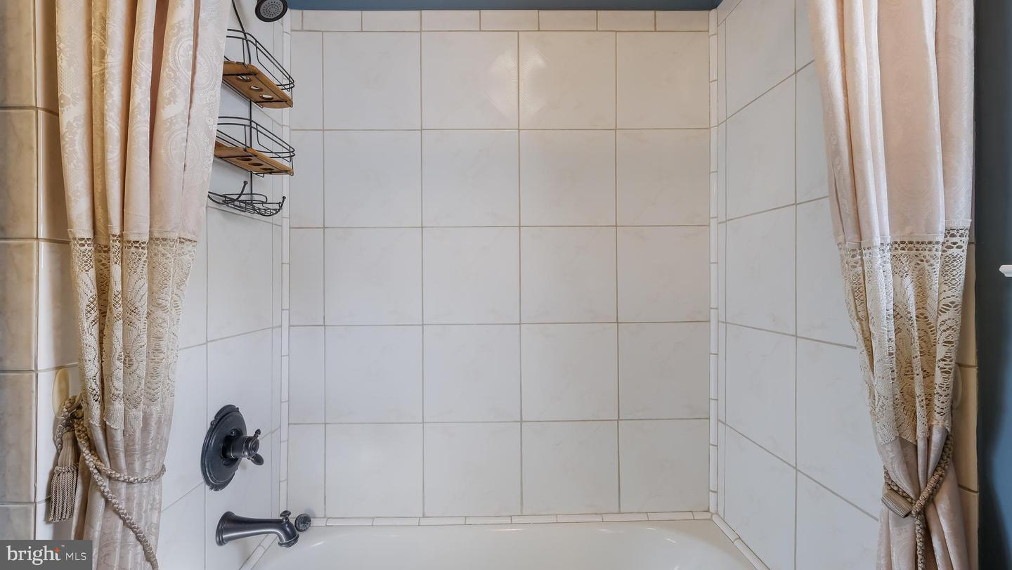1810 Gait Cir Property Photo 39