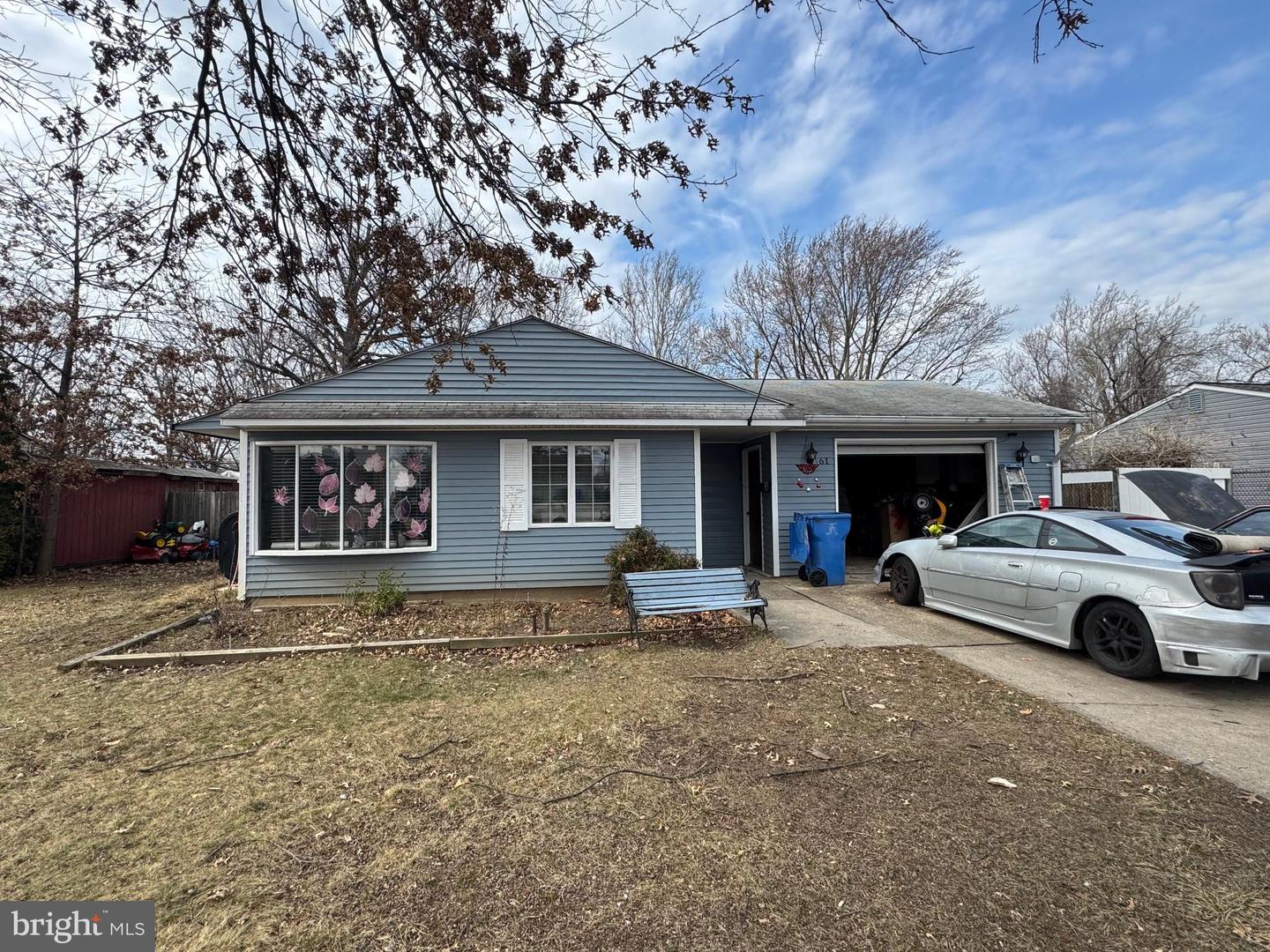 61 Orangewood Dr Property Photo
