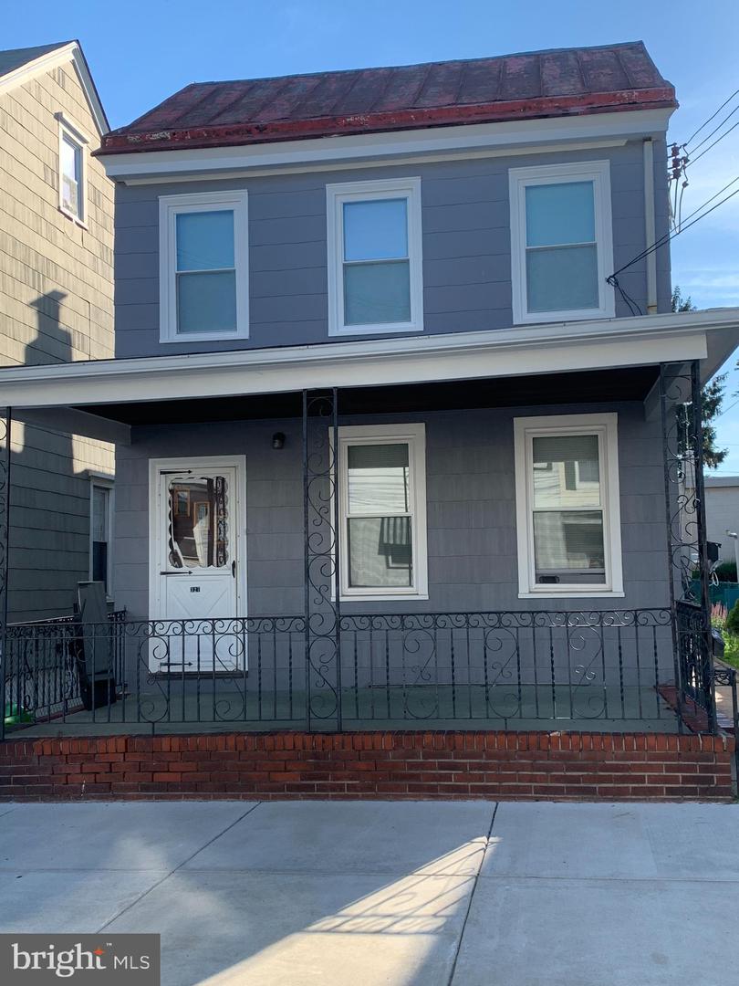 327 Dorrance St #1st Fl Property Photo