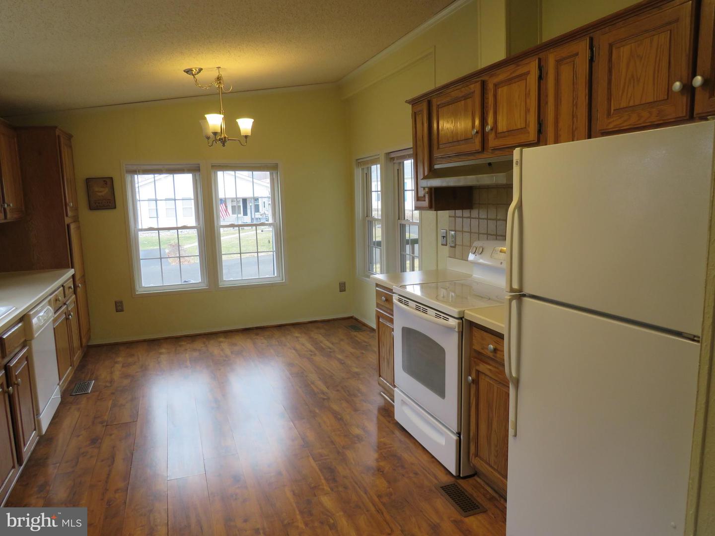 125 Fern Ct Property Photo 12
