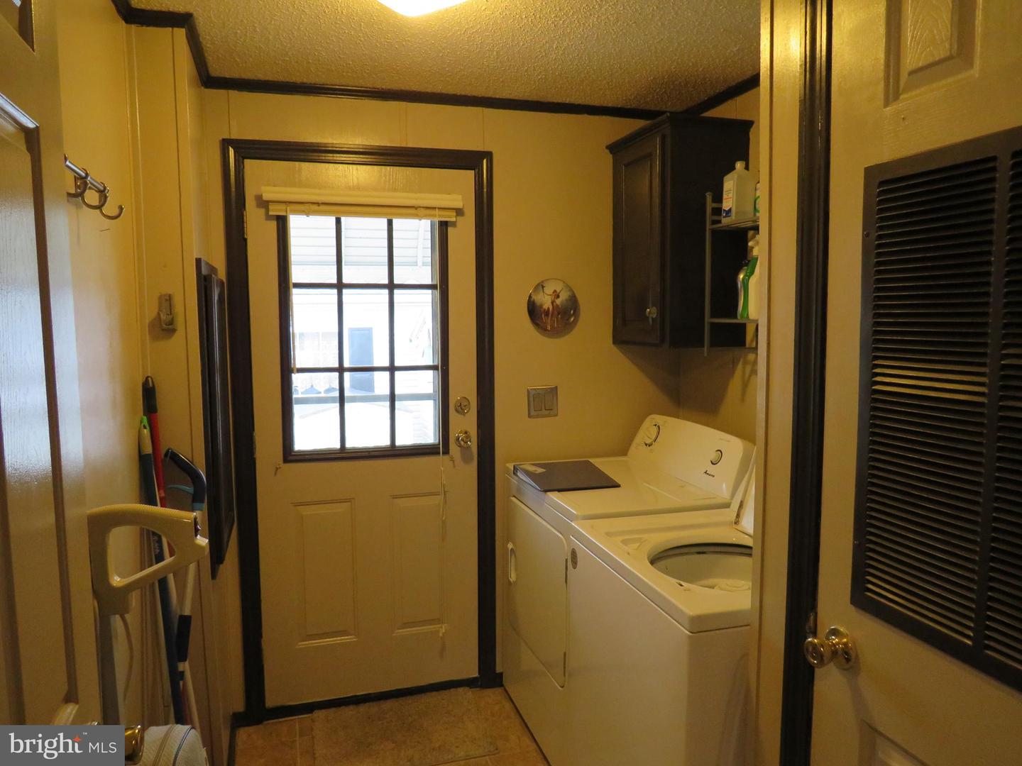 125 Fern Ct Property Photo 15