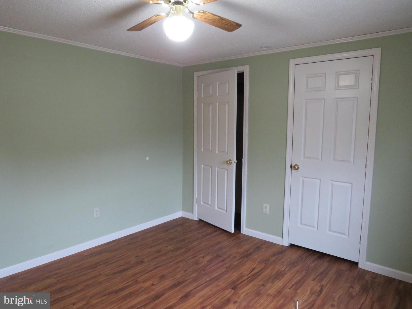 125 Fern Ct Property Photo 28