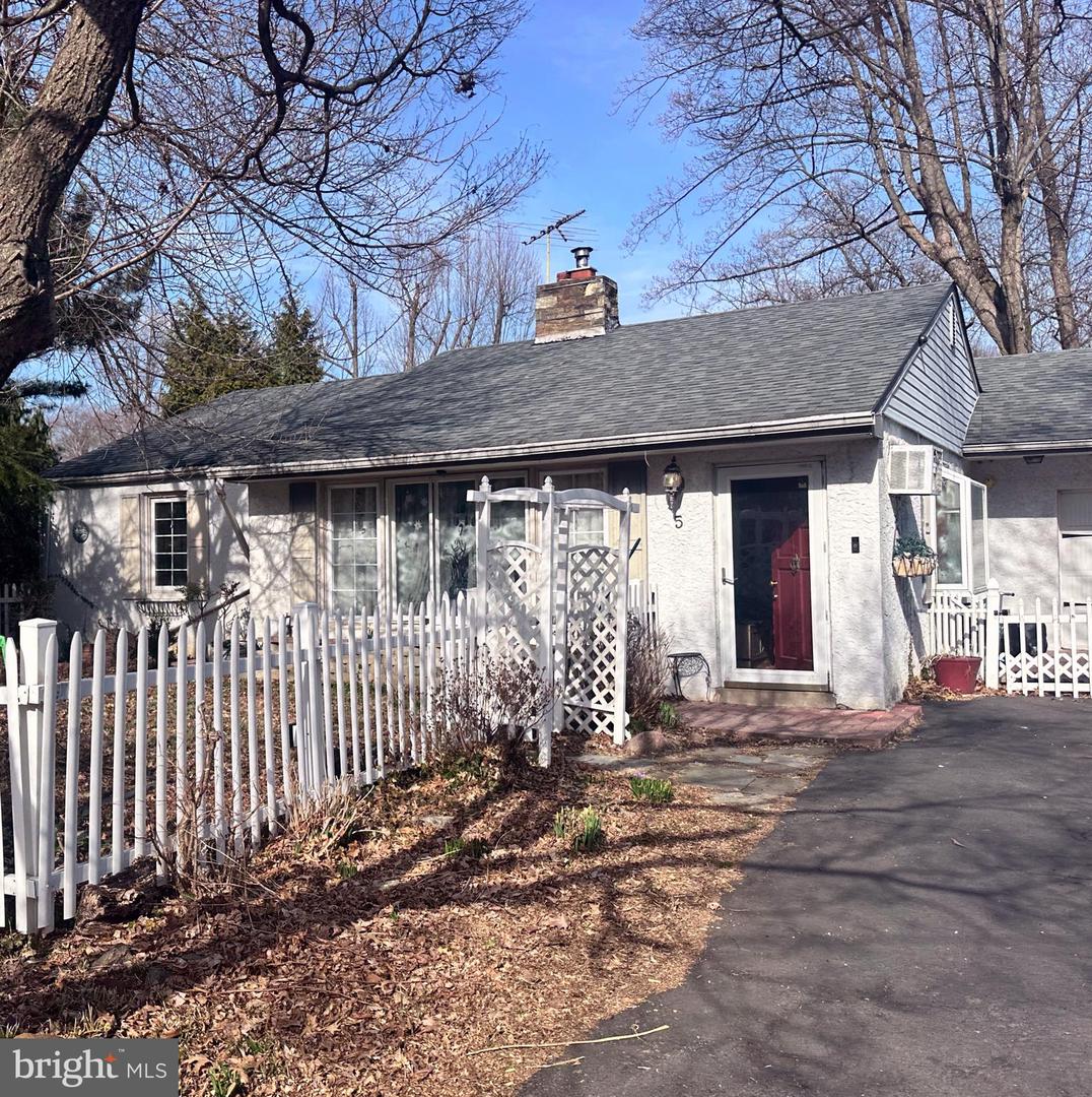 5 Indian Path Property Photo