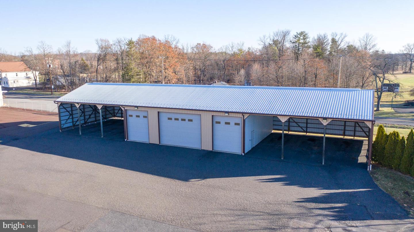 26 E Union St #front Property Photo