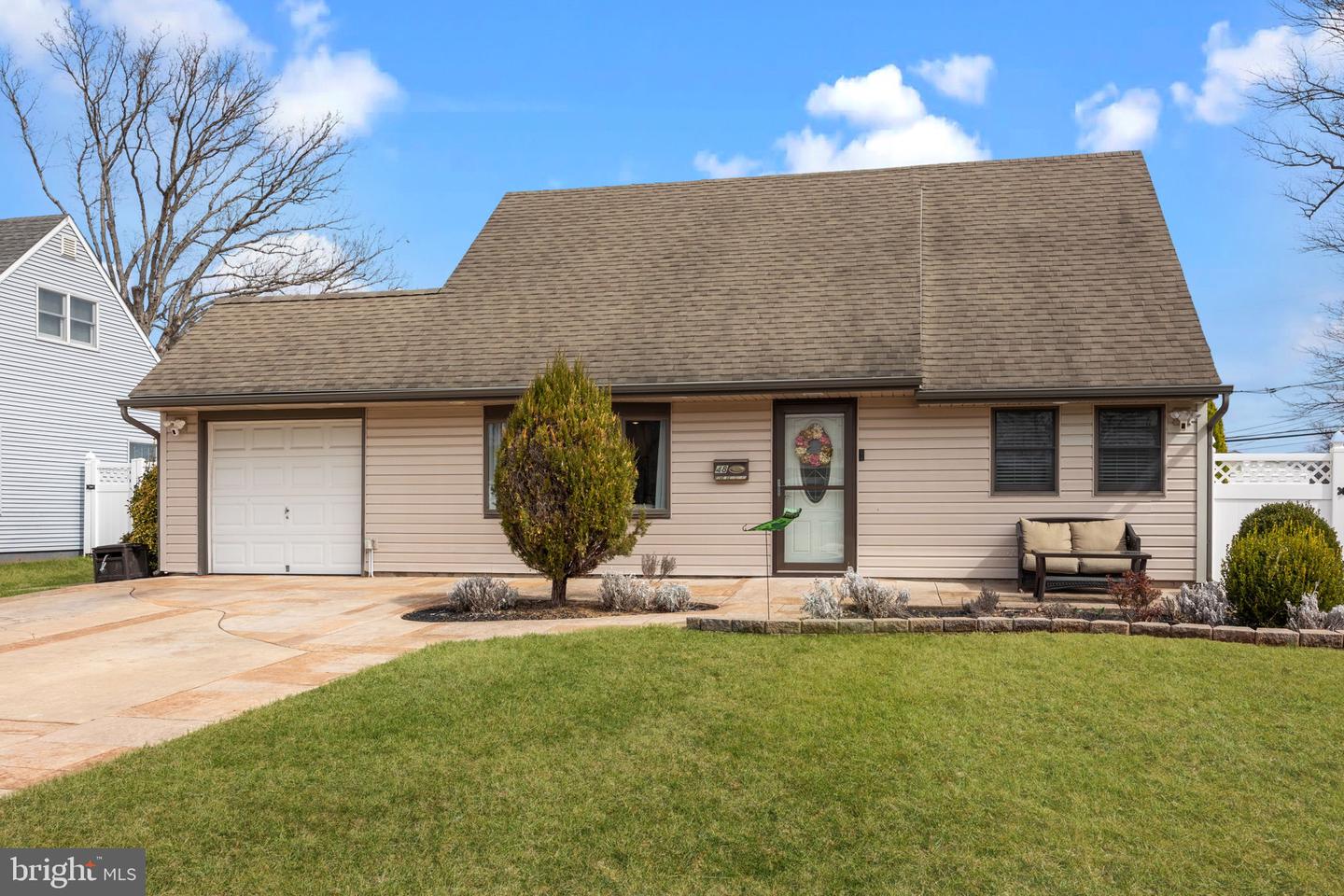 48 Pine Needle Rd Property Photo