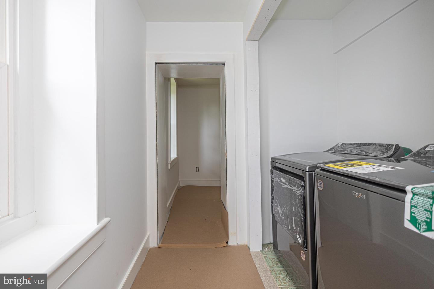 857 River Rd Property Photo 30
