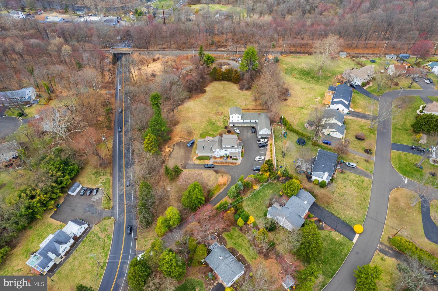 413 N Pine St Property Photo 7