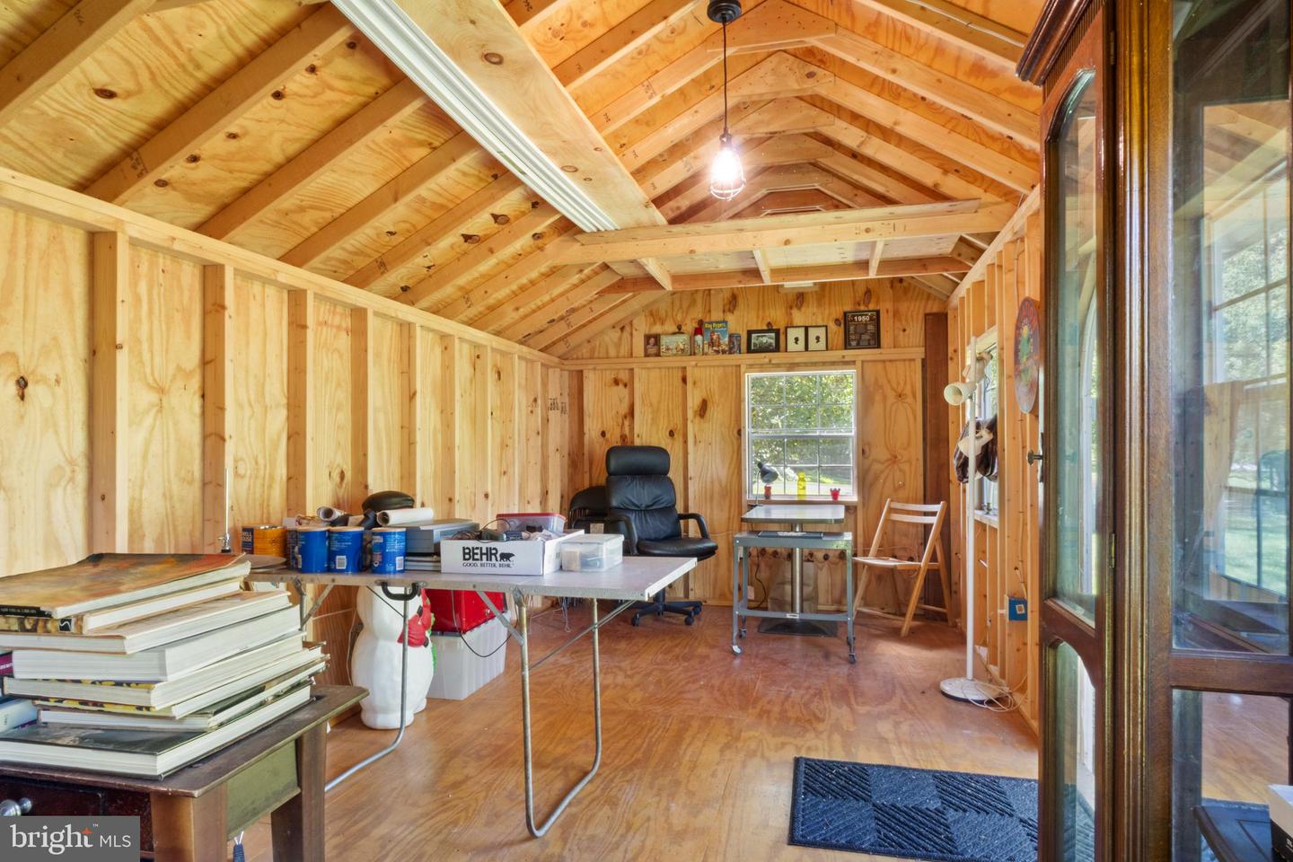 7 Walton Dr Property Photo 34